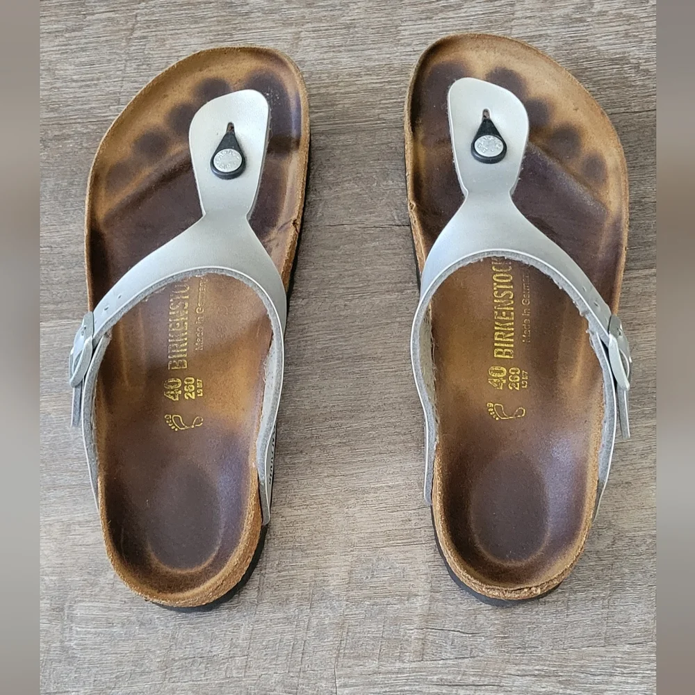 Birkenstock Gizeh Silver size9-9.5 EU40 - Picture 4 of 4